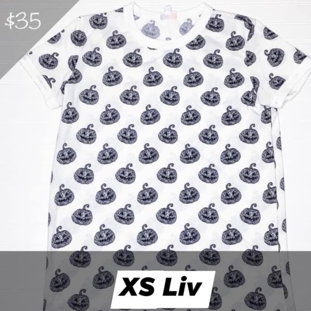Lularoe Liv Halloween Shirt pumpkin